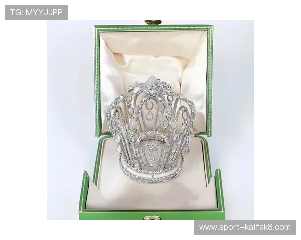 皇冠王冠在影视作品中的经典造型与视觉冲击力分析